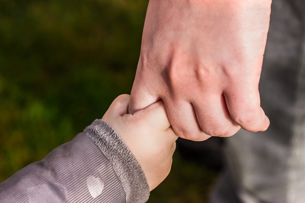 hands childs hand hold holding 1797401